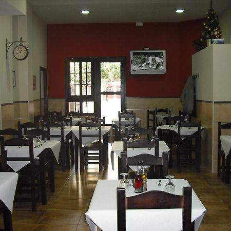 Hostal Carlos I La Linea de la Concepcion Ngoại thất bức ảnh