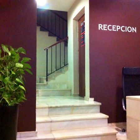 Hostal Carlos I La Linea de la Concepcion Ngoại thất bức ảnh